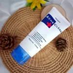 Acne Clear Facial Foam - Image 2